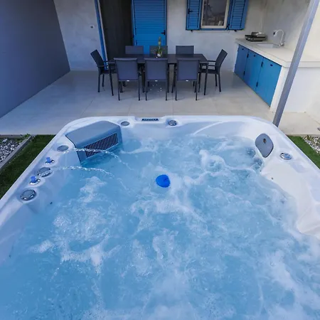 Rinata By Interhome *
